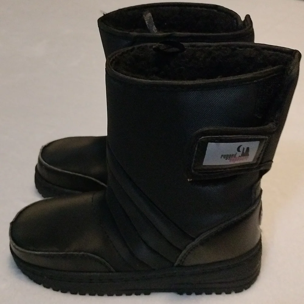 Rugged Exposure girls boots size 12